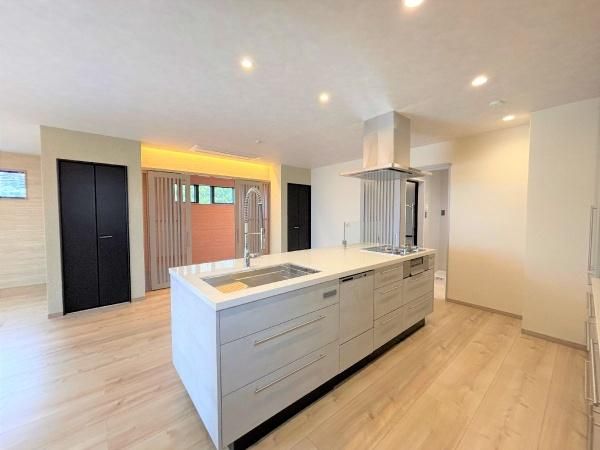 2024 Built 2SLDK House in Koyo-en, Nishinomiya - Thumbnail 4