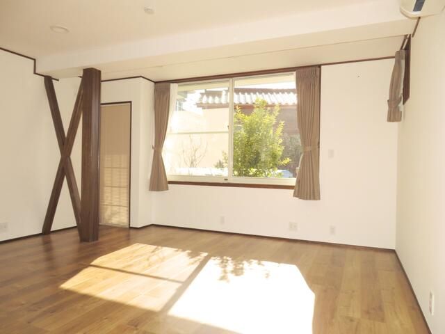 5LDK Detached House for Rent in Fujisawa near Jōyō Station - Thumbnail 2