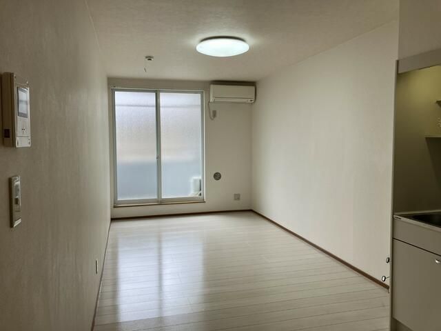 GranDeal 1K Apartment for Rent in Atsugi, Kanagawa - Thumbnail 4