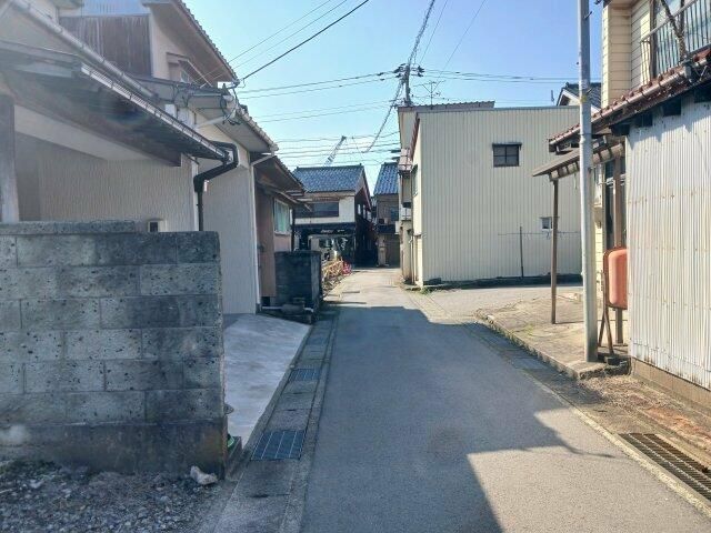 Apartment Building for Sale near Higashi-Iwase Station, Toyama - Thumbnail 4