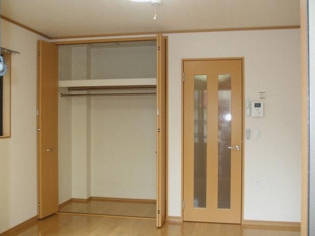 Wins I Apartment for Rent in Saitama City, 1K, Near Nishi-Urawa Station - Thumbnail 4