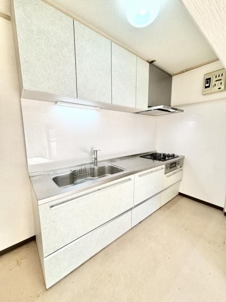 3LDK Apartment for Sale in Urayasu, Chiba - Thumbnail 4