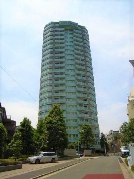 Dresse Meguro Impressa Tower 2LDK Condo in Shinagawa, Tokyo - Thumbnail 3