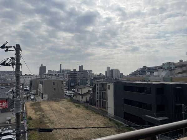 Cosmo City Ichikawa East 2SLDK Apartment for Sale in Ichikawa - Thumbnail 4