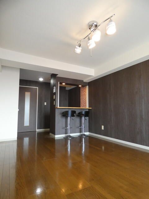 1R Apartment for Rent in Niigata City, 24.80 sqm - Thumbnail 2