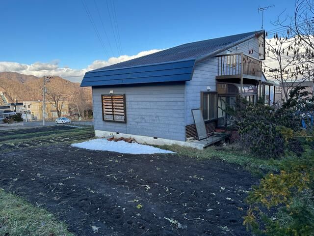7LDK House on 455sqm Land in Sapporo Minami Ward - Thumbnail 4