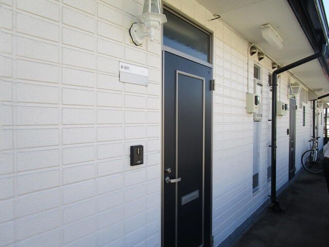 2DK Apartment for Rent in Kanuma, Tochigi - 44.72 sqm - Thumbnail 2