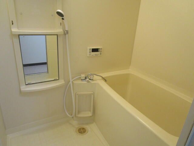 2DK Apartment for Rent in Kanuma, Tochigi - 44.72 sqm - Thumbnail 4