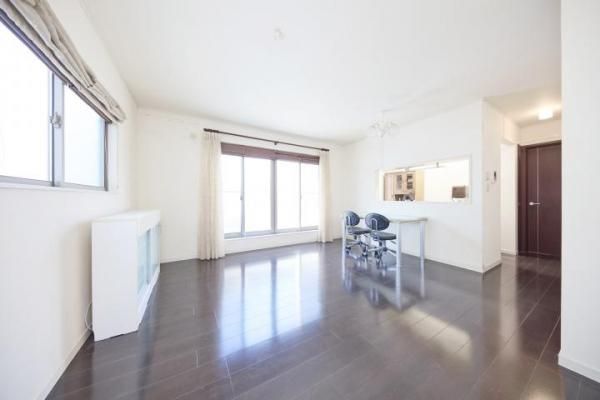 4LDK Detached House for Sale in Sumida, Tokyo - Thumbnail 2