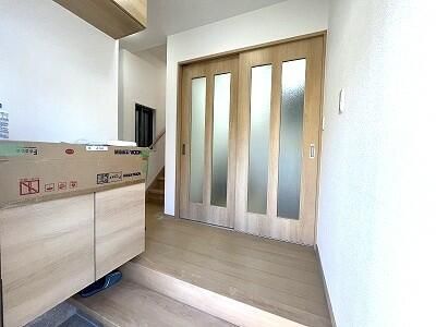 2LDK House for Rent with Garden in Shinjuku, Tokyo - Thumbnail 3
