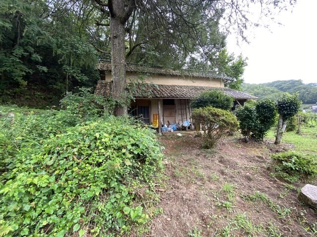 1971 5DK House on 748 sqm Land in Fukuyama, Hiroshima - Image 11