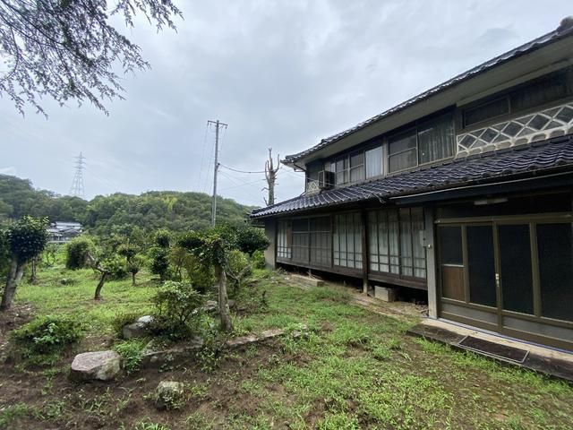 1971 5DK House on 748 sqm Land in Fukuyama, Hiroshima - Image 7