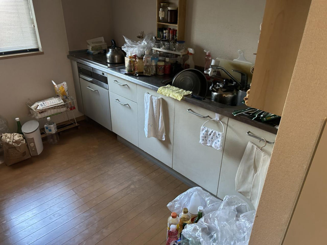 3-Bedroom Wooden House in Kudoyama, Wakayama - Thumbnail 2