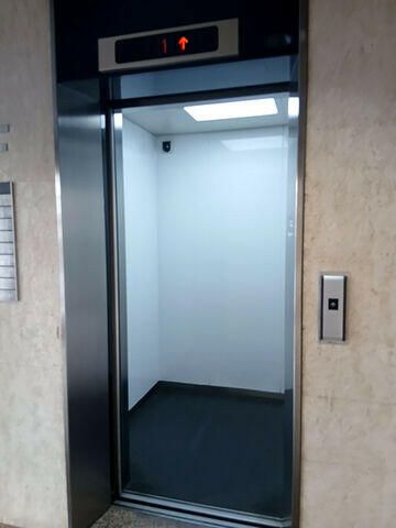 Office for Rent in Chiba City, 185 sqm, SRC Building - Thumbnail 2