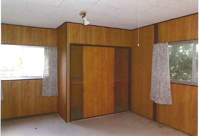 3LDK House with Large Land and Warehouse in Hikari - Thumbnail 3