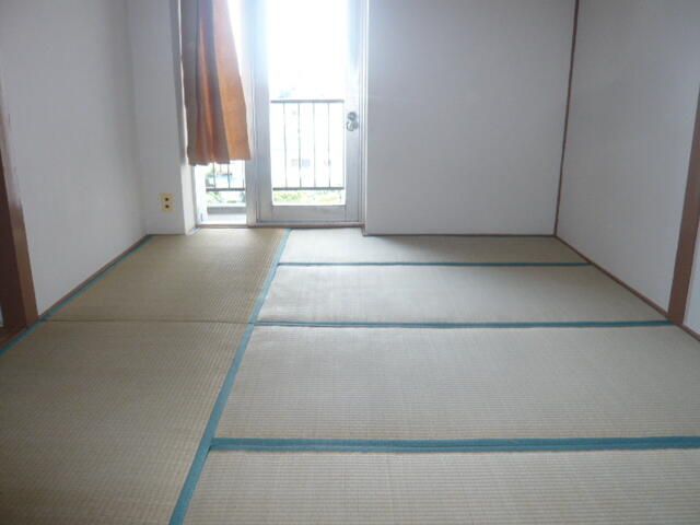 1K Apartment for Rent in Musashino City, Tokyo - 16.20 sqm - Thumbnail 2