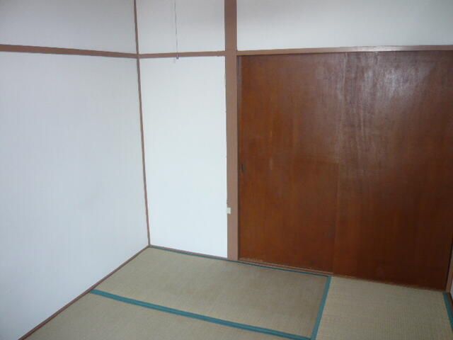 1K Apartment for Rent in Musashino City, Tokyo - 16.20 sqm - Thumbnail 4