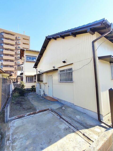 1970 4DK House in Shimizu Town, Shizuoka with 179m² Land - Thumbnail 3