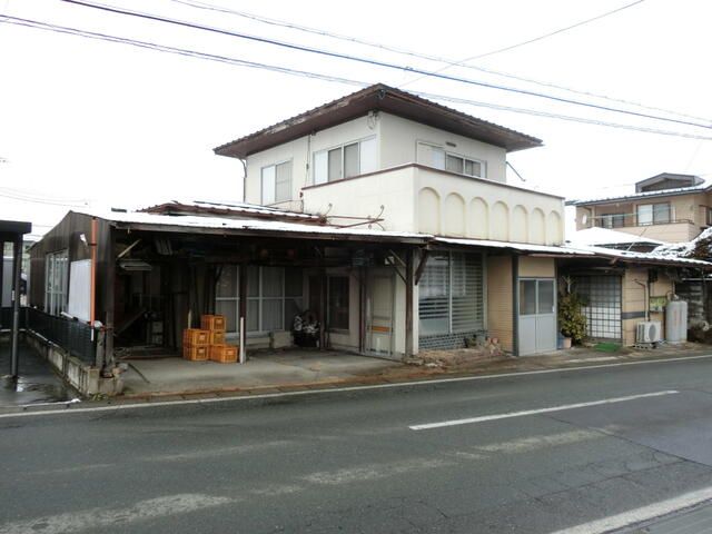 6K Shop-Equipped House in Yamagata City, 137sqm - Thumbnail 2