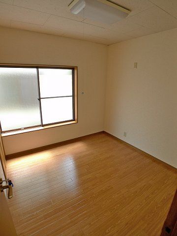 Capital Koshigaya C 4K Rental House in Koshigaya, Saitama - Thumbnail 3