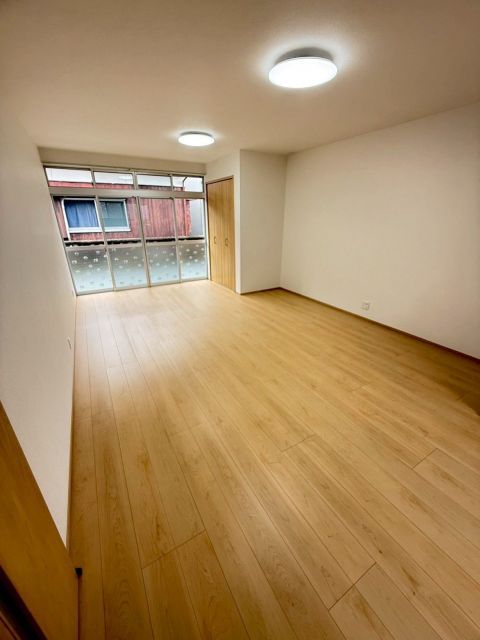 3LDK Detached House for Sale in Omuta, Fukuoka - Thumbnail 2