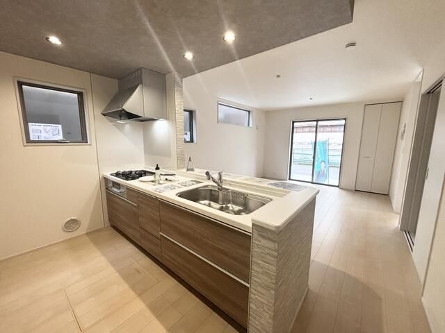 Newly Built 4LDK House in Misato City, Saitama - Thumbnail 4