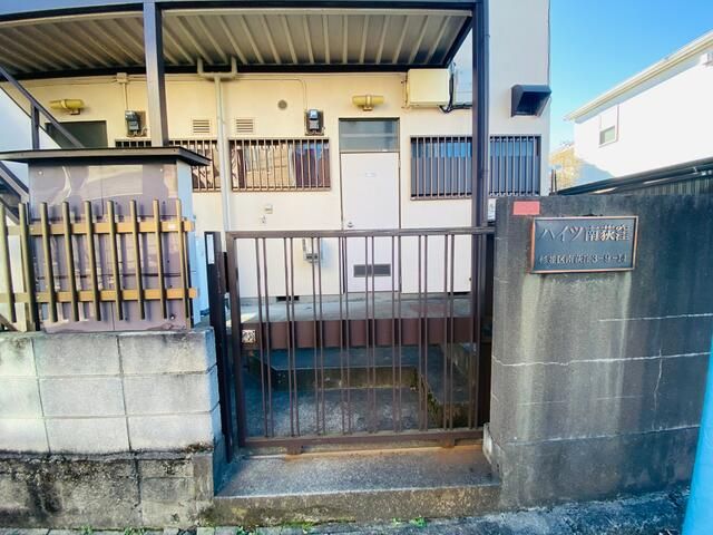 Women-Only 1K Apartment for Rent in Minami-Ogikubo, Suginami - Thumbnail 2