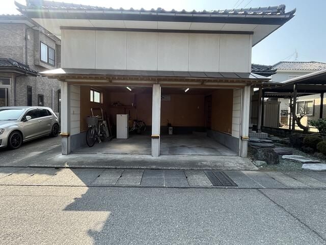 5SLDK House for Sale in Tsuruoka, Yamagata - 189.86 sqm - Thumbnail 4