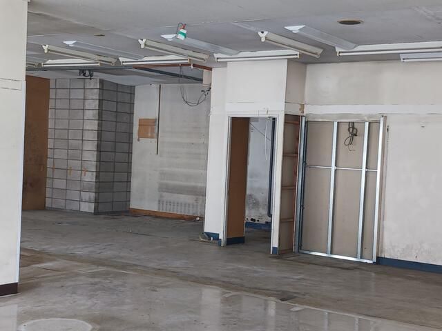 Miyamoto Shop for Rent in Ryugasaki, Ibaraki - 135.7 sqm Commercial Space - Thumbnail 4