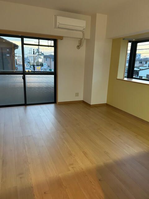 3LDK Apartment for Rent near Toyoharu Station, Kasukabe - Thumbnail 2