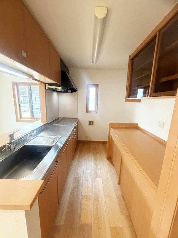 6LDK Rental House in Sagamihara, Kanagawa | 141 sqm Family Home - Thumbnail 4