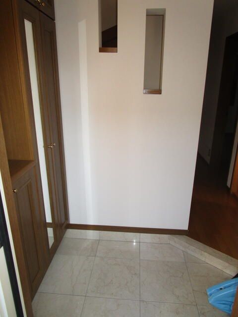 3LDK House for Sale in Bunkyo, Tokyo | 111.26 sqm - Thumbnail 4