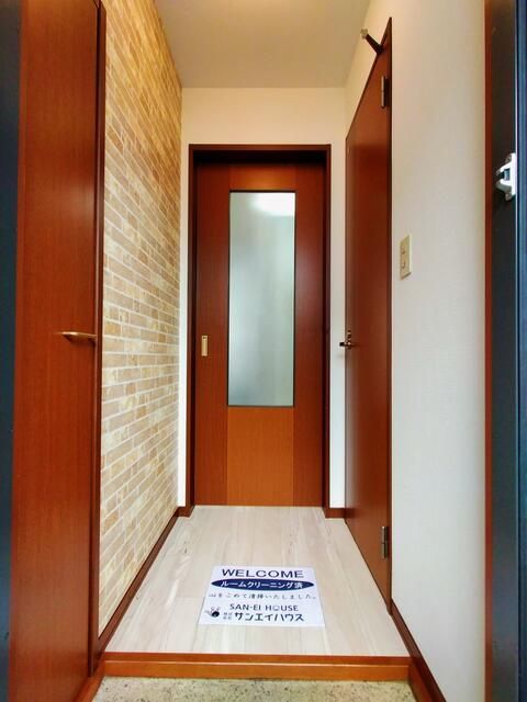 Noble Apartment for Rent in Urawa, Saitama - 1R Near Yono Station - Thumbnail 2