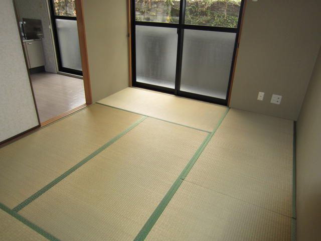2DK Apartment for Rent in Tsuchiura, Ibaraki - 45.38 sqm - Thumbnail 3