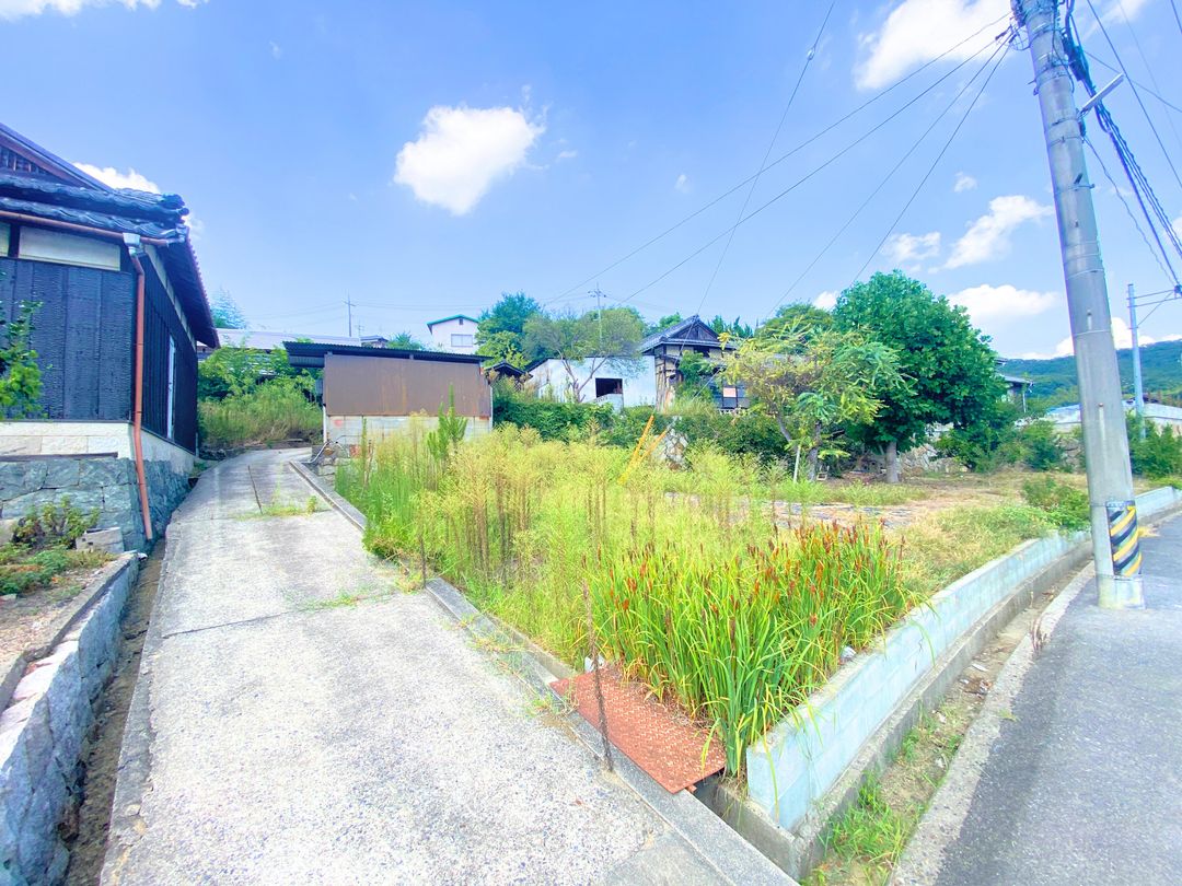 Land with Outbuildings in Okayama East Ward - 495 sqm Plot - Thumbnail 4