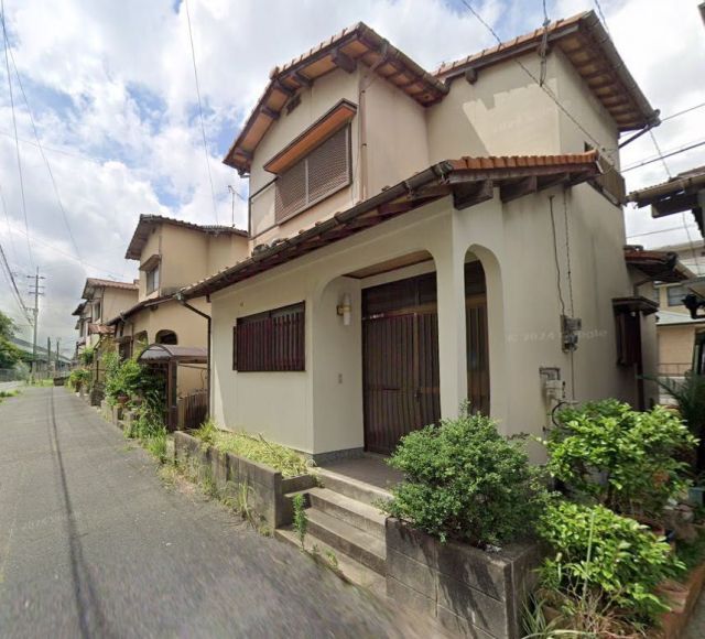 1984 3DK Wooden House in Dazaifu, Fukuoka with Free Parking - Main Image