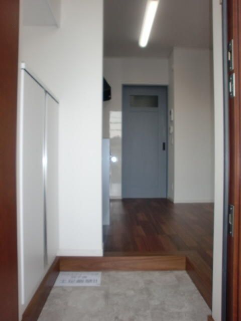 1LDK Apartment for Rent in Sakura-ku, Saitama City - Thumbnail 3