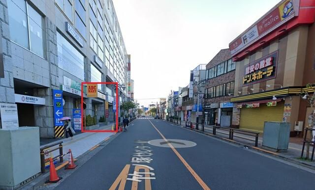 Commercial Space for Rent in Take-no-tsuka, Adachi, Tokyo - 280.99 sqm - Thumbnail 3