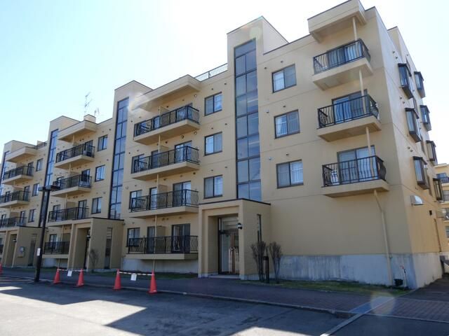 3SLDK Apartment for Sale in Atsubetsu-ku, Sapporo, Hokkaido - Thumbnail 2