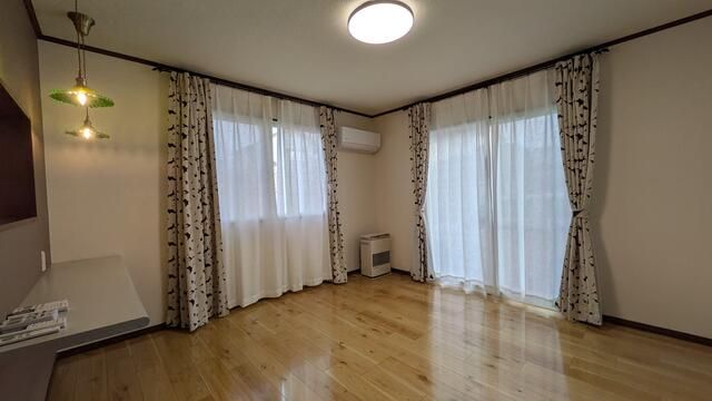 2LDK Apartment for Rent in Fukushima City Near Niizaka Station - Thumbnail 2