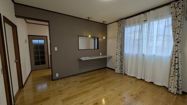 2LDK Apartment for Rent in Fukushima City Near Niizaka Station - Thumbnail 4