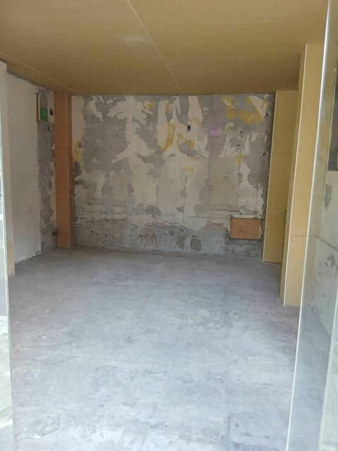 Commercial Shop/Office for Rent in Kawasaki City, Kanagawa - 62.27 sqm - Thumbnail 2