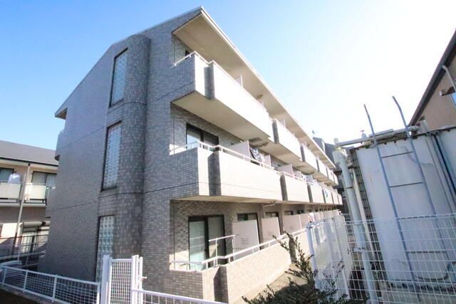 1R Apartment for Rent in Kunitachi, Tokyo - 46,000 Yen - Thumbnail 2