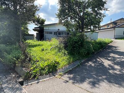 A DIY-friendly single-story house in a tranquil rural area: Villas, real estate, properties for sale, Hometown Information Center: Nationwide rural living property data — Image 1, Iizuna, Nagano