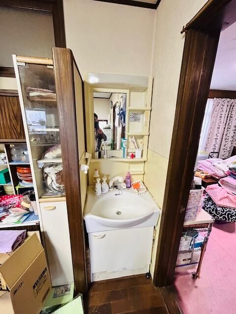 6LDK Detached House on 227sqm Corner Lot in Gifu City - Thumbnail 2