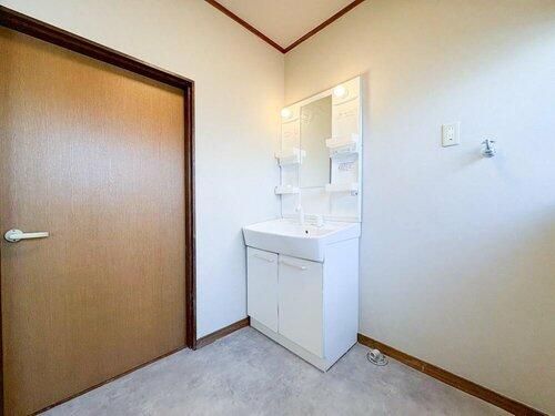 4SLDK House in Tochigi City with Garden and Parking - Thumbnail 3