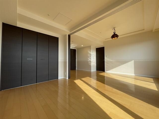 2LDK Apartment for Rent near Kikusui Station, Sapporo - Thumbnail 4