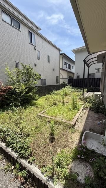 2LDK House for Rent in Kamakura, Kanagawa - Thumbnail 2