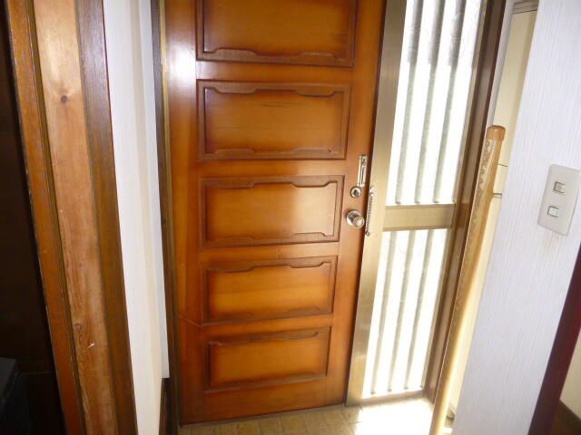 Detached 3DK House for Sale in Higashikurume, Tokyo - Thumbnail 2