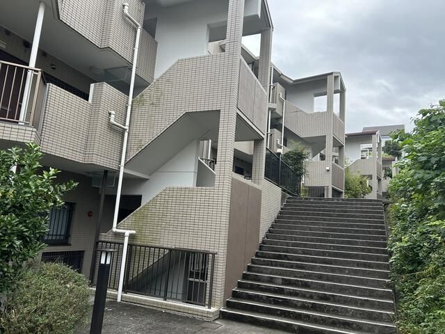 3LDK Apartment for Sale in Kanazawa Ward, Yokohama - Thumbnail 3